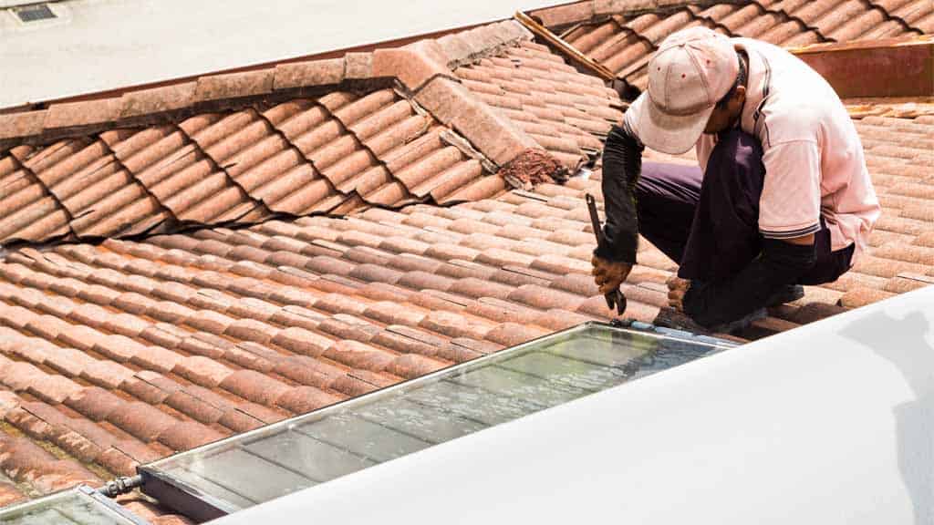 everything you need to know about a roofer