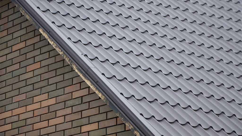  install metal roofs over shingles